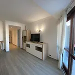 Camelia T2 Apartment Albufeira